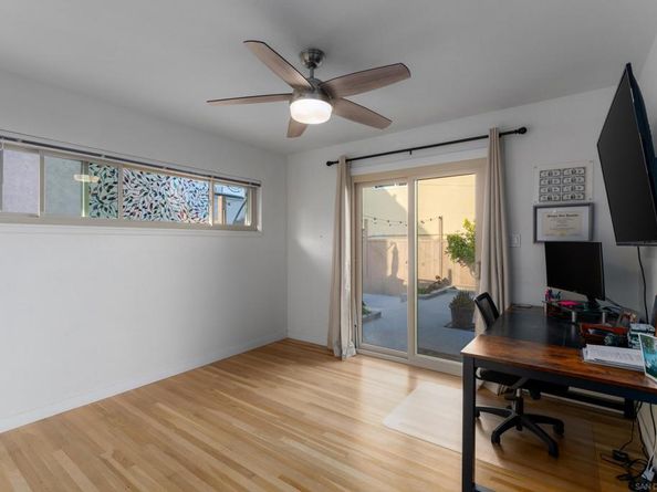 2036 38 Emerald St, San Diego CA 92109