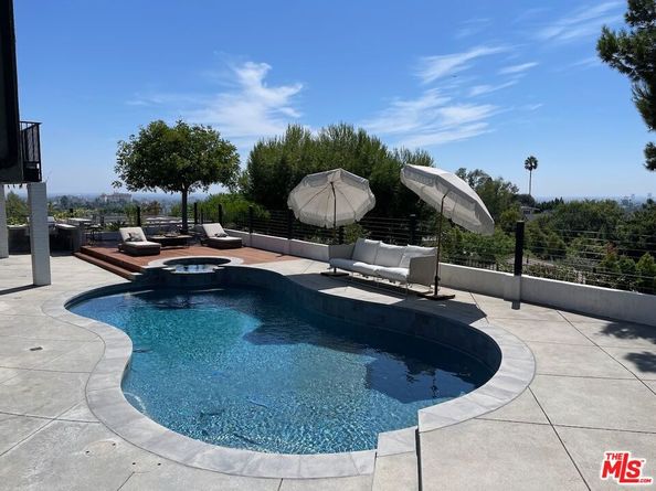 1721 Mccollum Street, Los Angeles CA 90026
