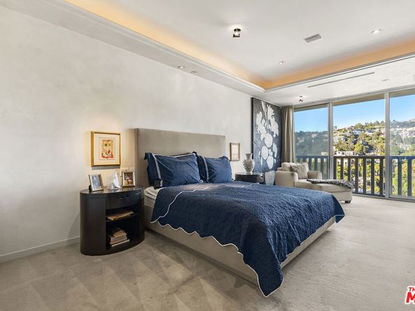 9255 Doheny Road 1905, West Hollywood CA 90069