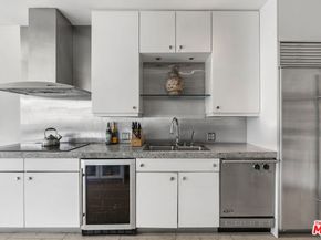 9255 Doheny Road 1905, West Hollywood CA 90069