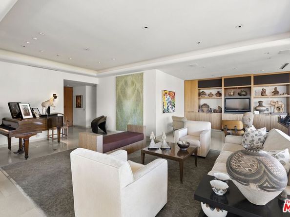 9255 Doheny Road 1905, West Hollywood CA 90069