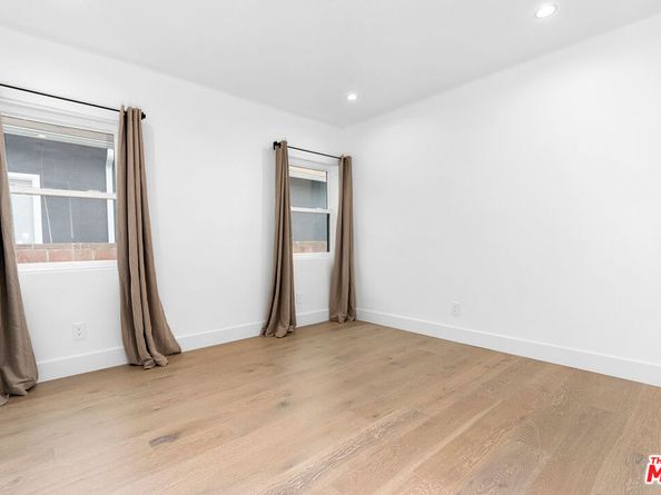 1901 S Point View Street, Los Angeles CA 90034