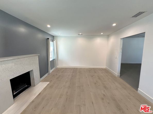 1901 S Point View Street, Los Angeles CA 90034