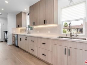 1901 S Point View Street, Los Angeles CA 90034