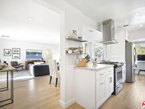 11700 Huston Street, Valley Village CA 91607