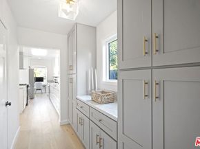 11700 Huston Street, Valley Village CA 91607