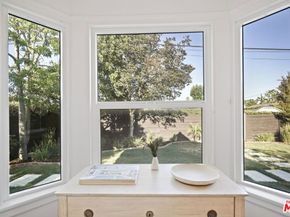 11700 Huston Street, Valley Village CA 91607