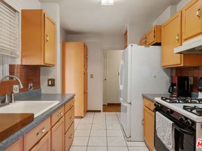 1831 N Buena Vista Street, Burbank CA 91505