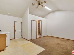 1831 N Buena Vista Street, Burbank CA 91505