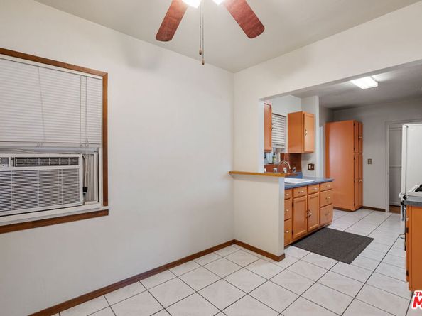 1831 N Buena Vista Street, Burbank CA 91505