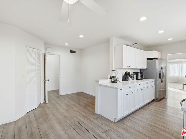 10401 Amigo Avenue, Porter Ranch CA 91326