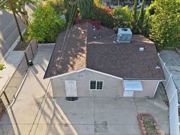 10401 Amigo Avenue, Porter Ranch CA 91326