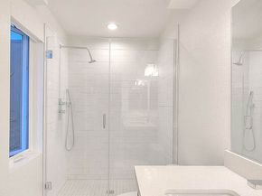 6910 N Tierno Lane, Los Angeles CA 90038