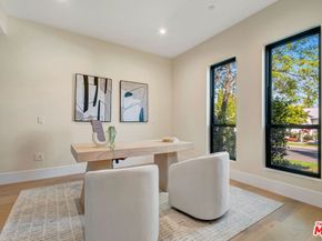 5935 Yarmouth Avenue, Encino CA 91316