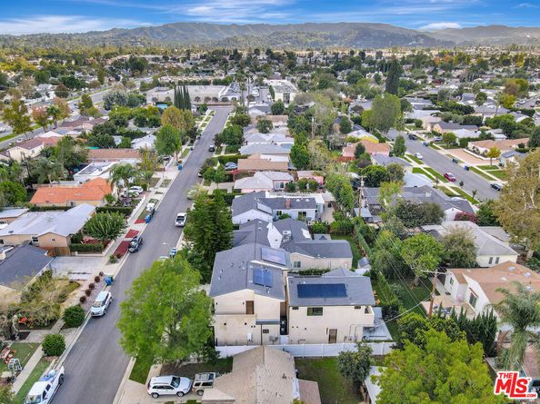 5935 Yarmouth Avenue, Encino CA 91316