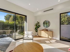 5935 Yarmouth Avenue, Encino CA 91316