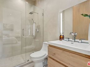 5935 Yarmouth Avenue, Encino CA 91316