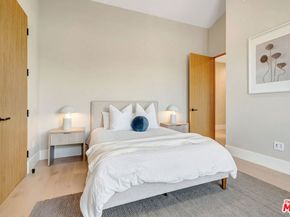 5935 Yarmouth Avenue, Encino CA 91316