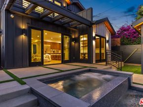 908 Rosecrans Avenue, Manhattan Beach CA 90266