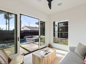 908 Rosecrans Avenue, Manhattan Beach CA 90266