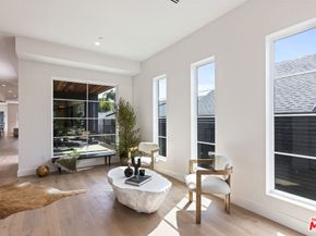 908 Rosecrans Avenue, Manhattan Beach CA 90266