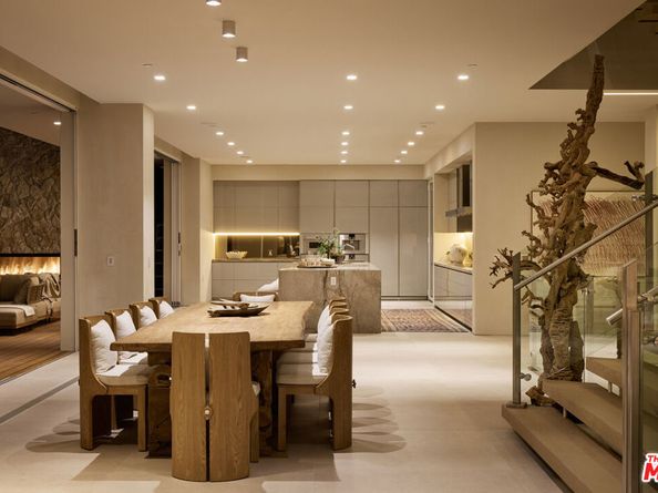 1615 Blue Jay Way, West Hollywood CA 90069