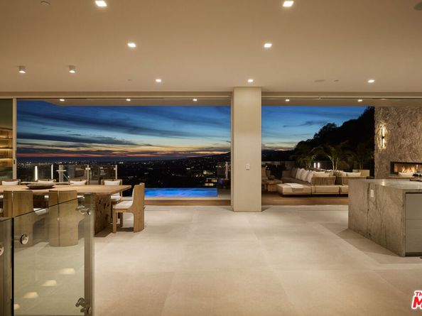 1615 Blue Jay Way, West Hollywood CA 90069