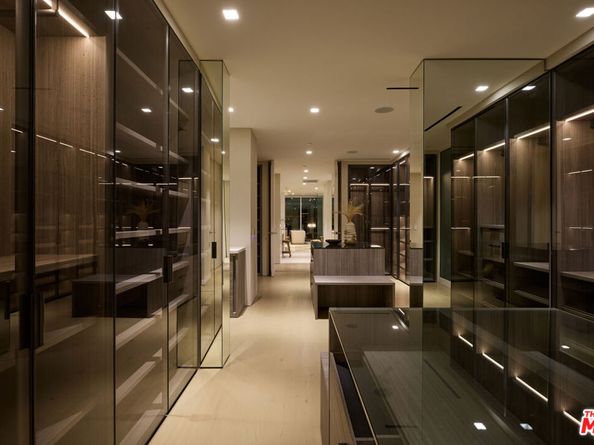 1615 Blue Jay Way, West Hollywood CA 90069