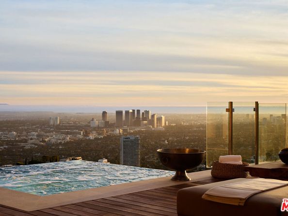 1615 Blue Jay Way, West Hollywood CA 90069