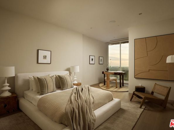 1615 Blue Jay Way, West Hollywood CA 90069