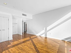 900 W Olympic Boulevard 31C, Los Angeles CA 90015