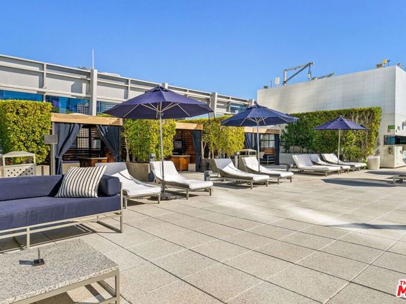 900 W Olympic Boulevard 31C, Los Angeles CA 90015