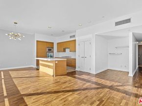 900 W Olympic Boulevard 31C, Los Angeles CA 90015