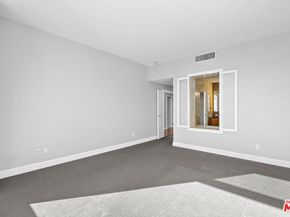 900 W Olympic Boulevard 31C, Los Angeles CA 90015