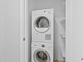 900 W Olympic Boulevard 31C, Los Angeles CA 90015