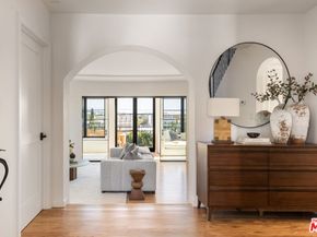 1284 S Orange Drive, Los Angeles CA 90019