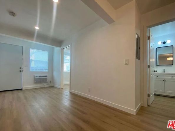 1641 S New Hampshire Avenue, Los Angeles CA 90006