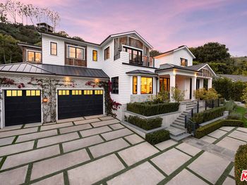 2333 Mandeville Canyon Road