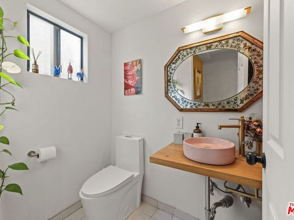 1508 Harvard Street B, Santa Monica CA 90404