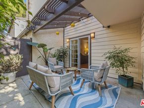 1508 Harvard Street B, Santa Monica CA 90404