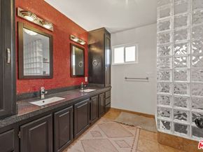 1508 Harvard Street B, Santa Monica CA 90404