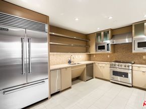 10560 Wilshire Boulevard 1806, Los Angeles CA 90024