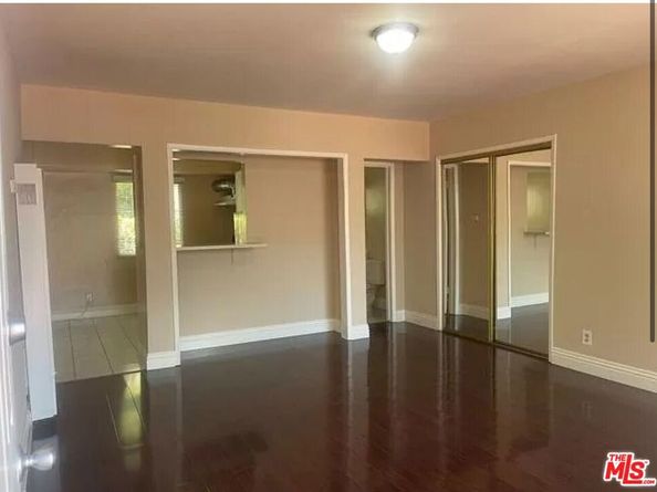 10926 Hortense Street, North Hollywood CA 91602