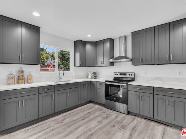 9959 Wisner Avenue, San Fernando CA 91345