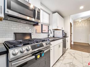 871 Crenshaw Boulevard 305, Los Angeles CA 90005