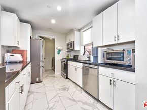 871 Crenshaw Boulevard 305, Los Angeles CA 90005