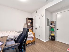 871 Crenshaw Boulevard 305, Los Angeles CA 90005