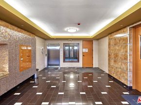 871 Crenshaw Boulevard 305, Los Angeles CA 90005