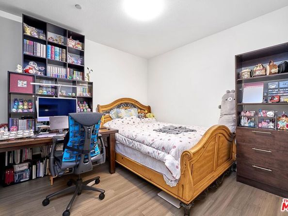 871 Crenshaw Boulevard 305, Los Angeles CA 90005