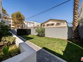 1624 N Normandie Avenue B, Los Angeles CA 90027